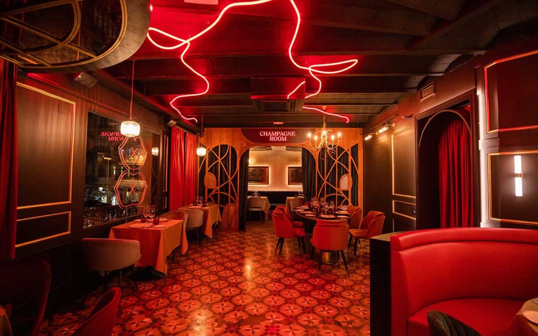 Luz roja y ámbar en el diseño de restaurantes